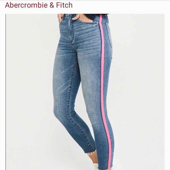 SOLD A&F Simone High Rise Ankle - Picture 3 of 3